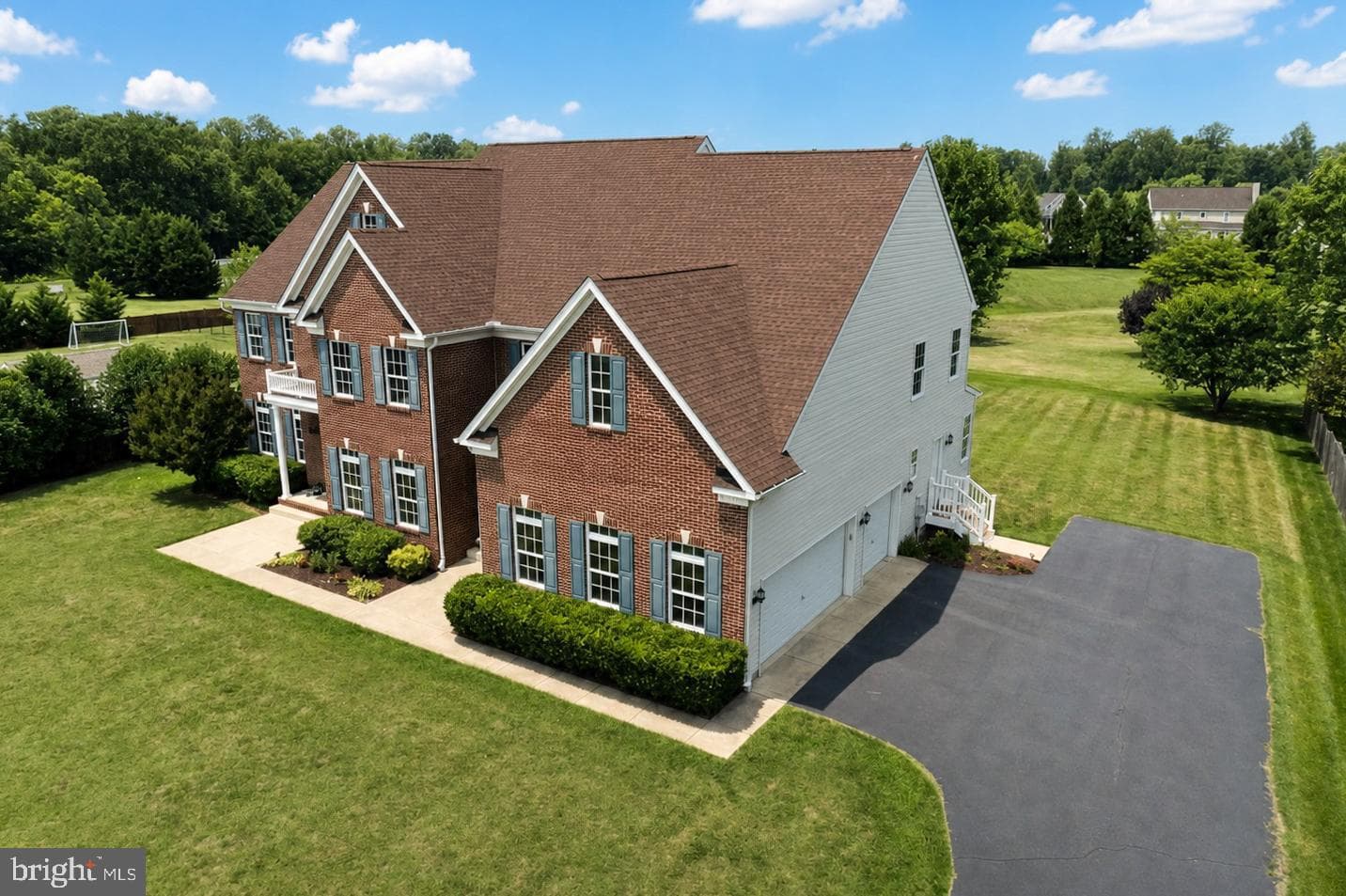 42970 Heritage Drive photo 4
