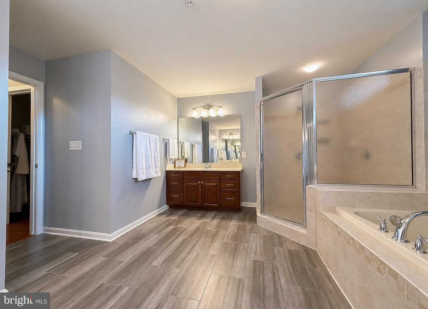 42970 Heritage Drive photo 54