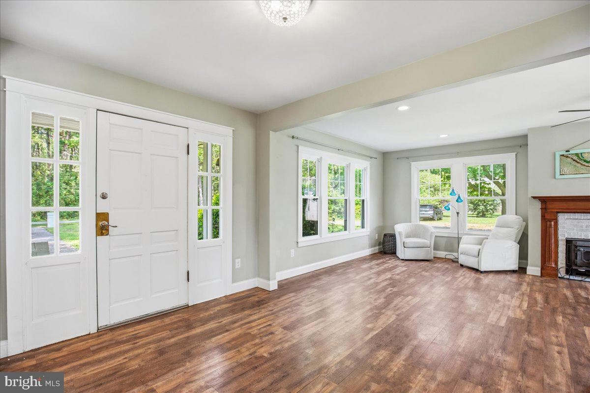 16146 Thomas Rd photo 25