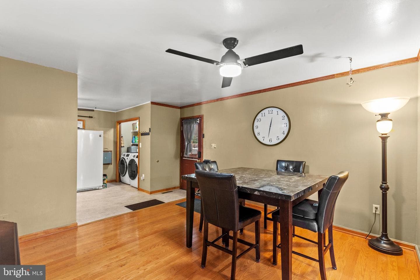 21625 America Street photo 6