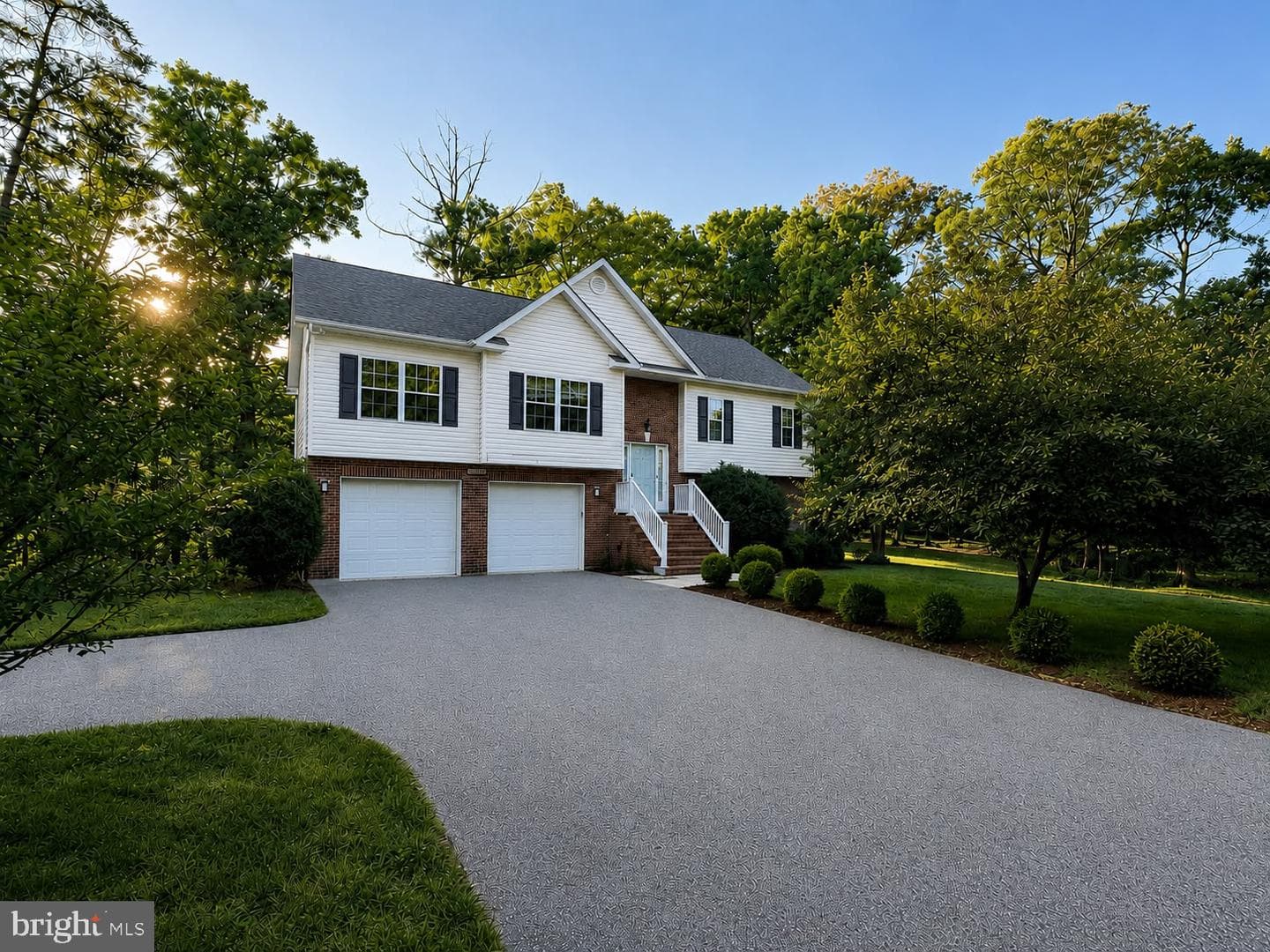 22835 Chestnut Road photo 1