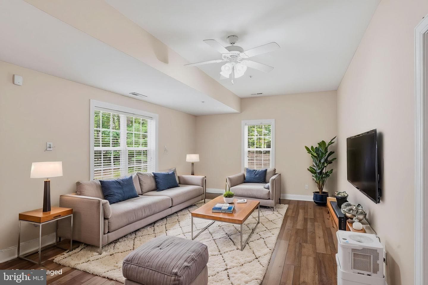22835 Chestnut Road photo 26