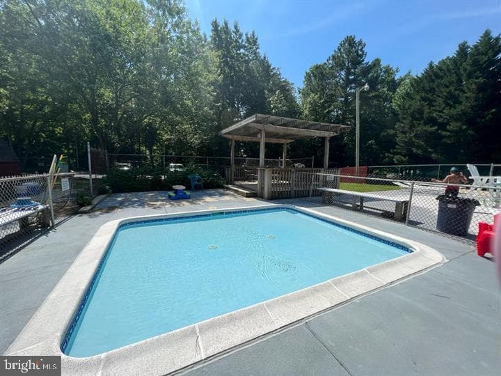 22835 Chestnut Road photo 5