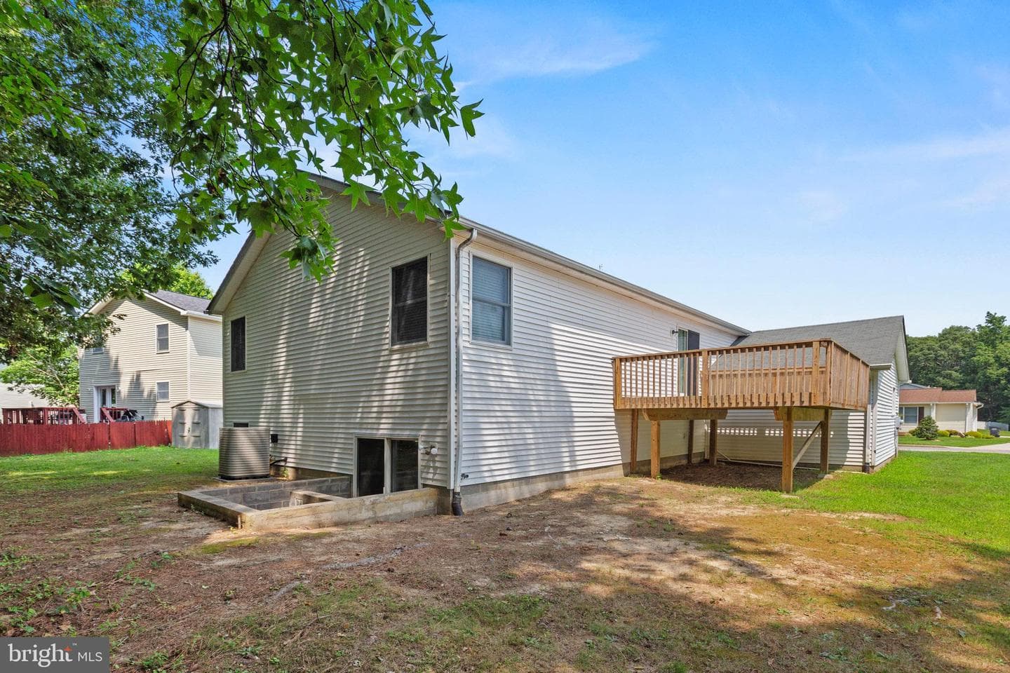 20859 Sandstone Street photo 23