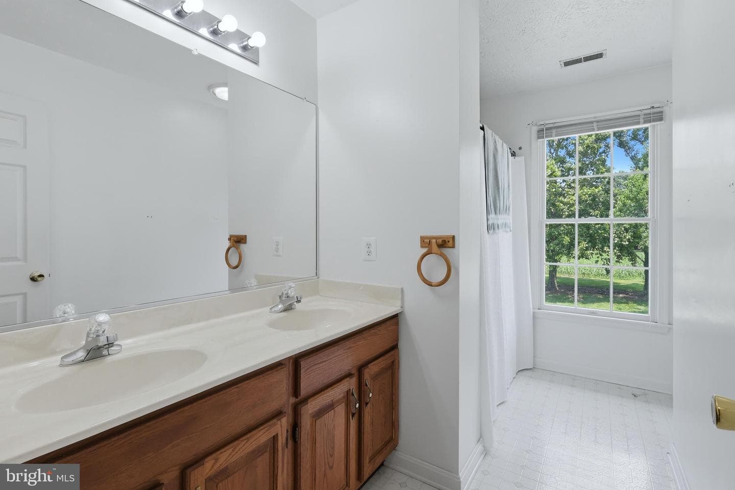 20665 Golden Thompson Road photo 29