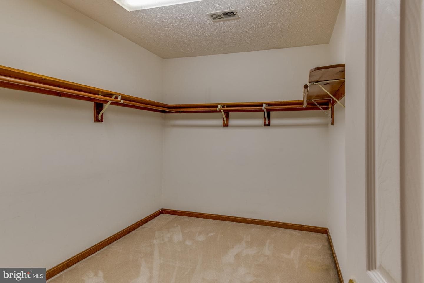 22503 Sparrow Court photo 39
