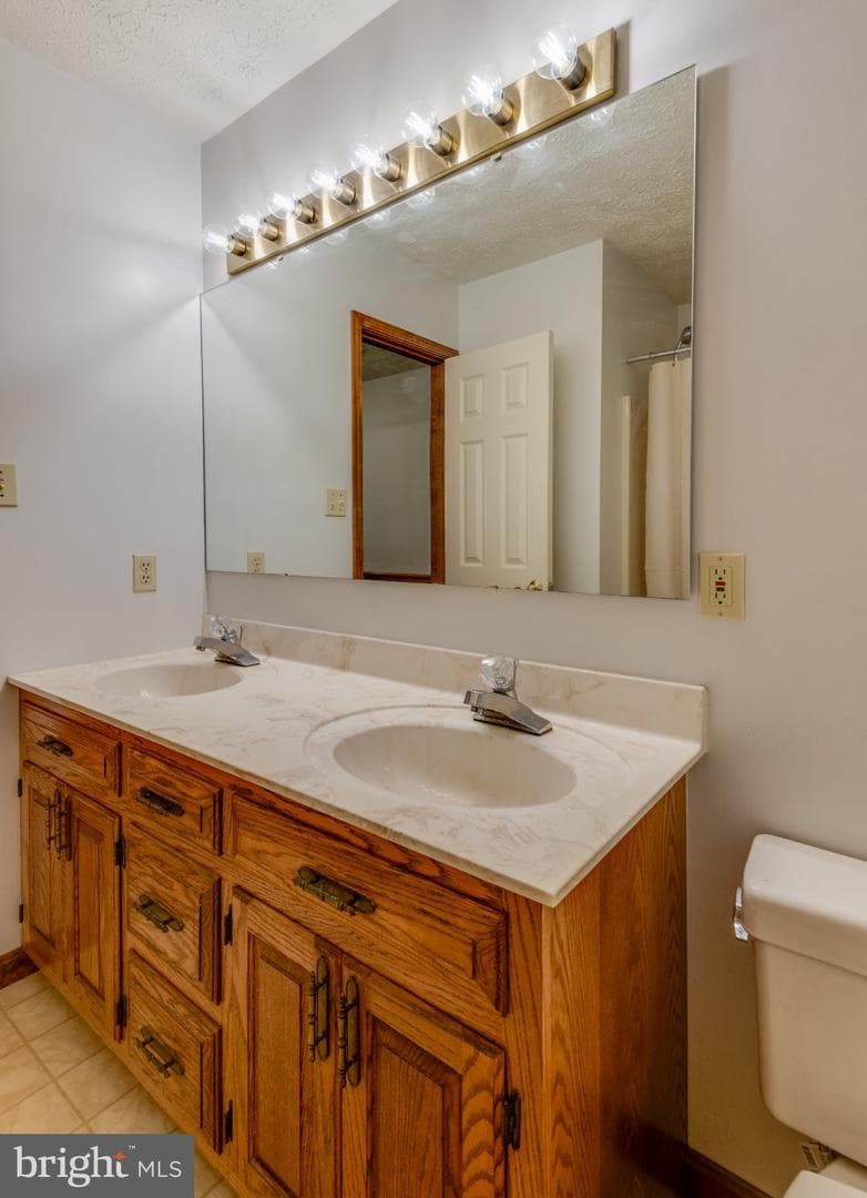 22503 Sparrow Court photo 40