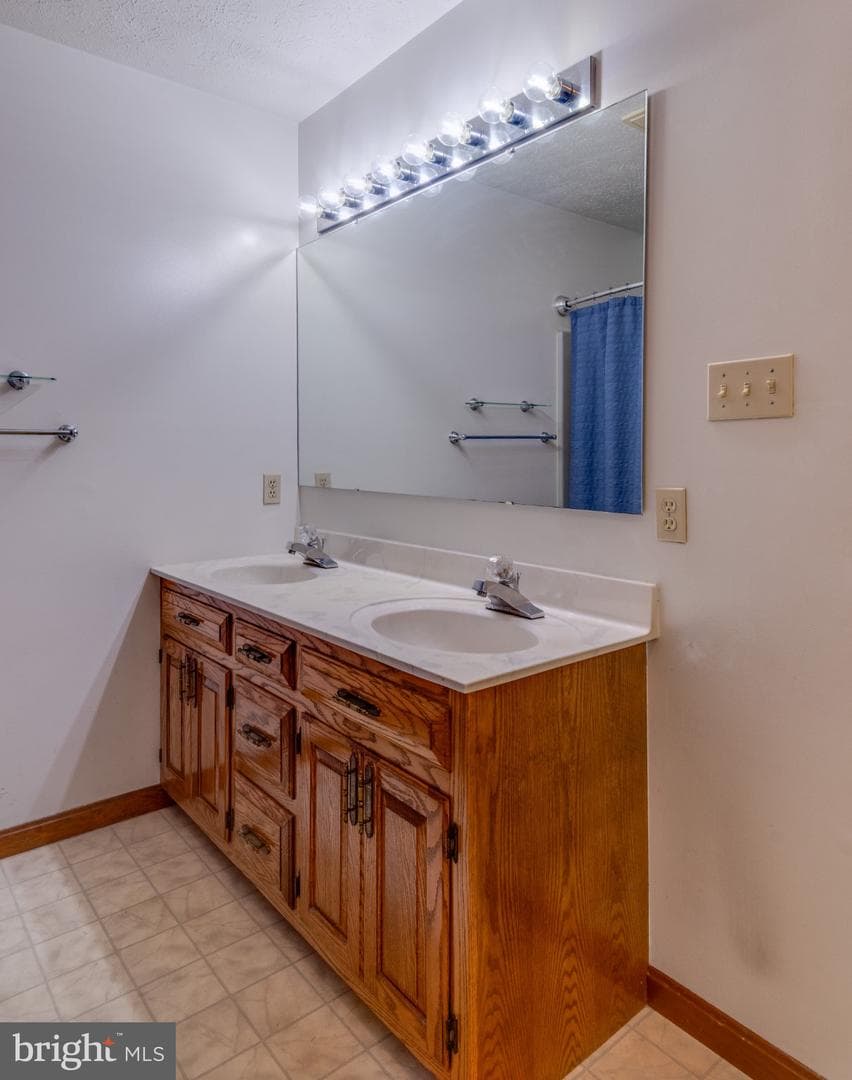 22503 Sparrow Court photo 41