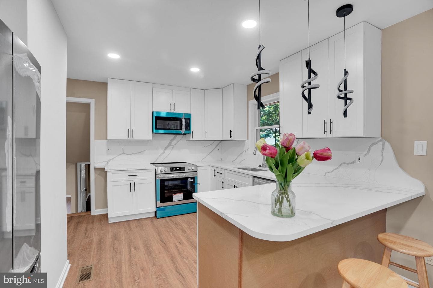 22206 Lilac Way photo 13