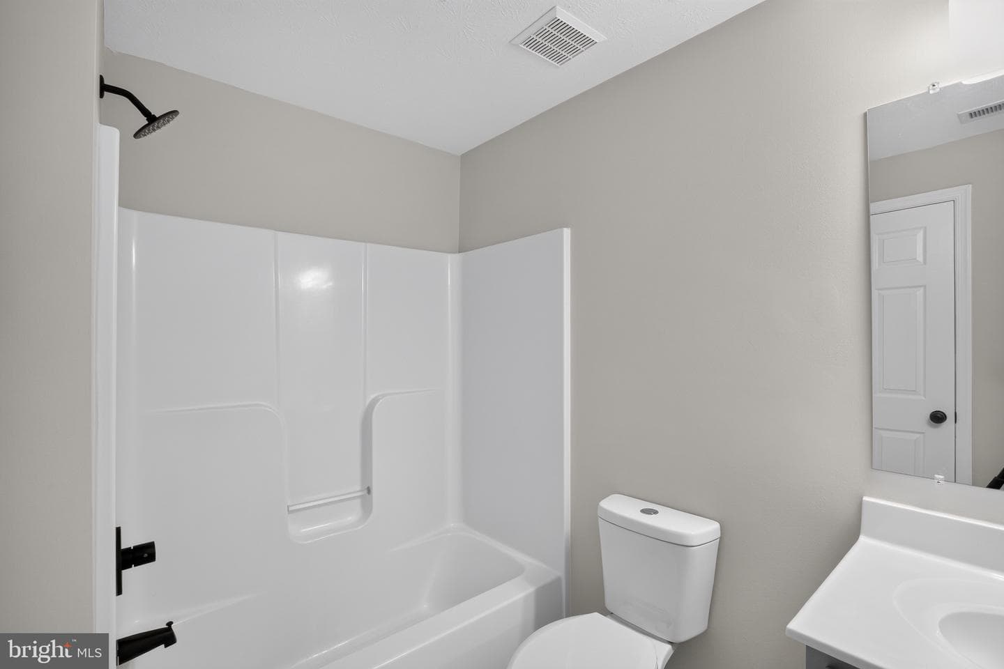 18321 Chestnut Street photo 27