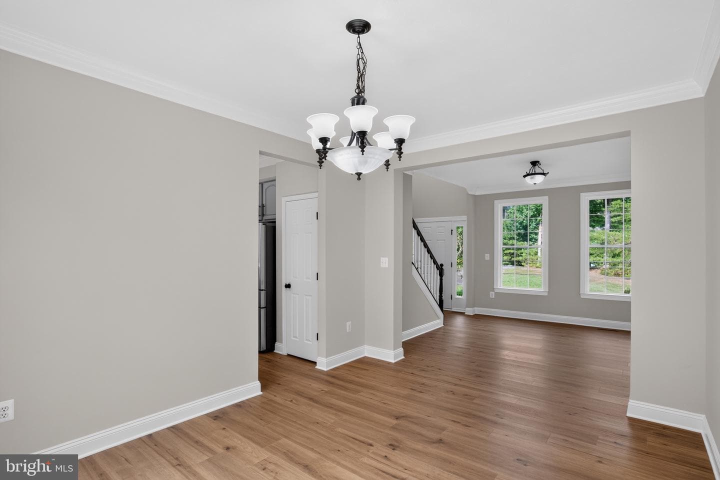 18321 Chestnut Street photo 4