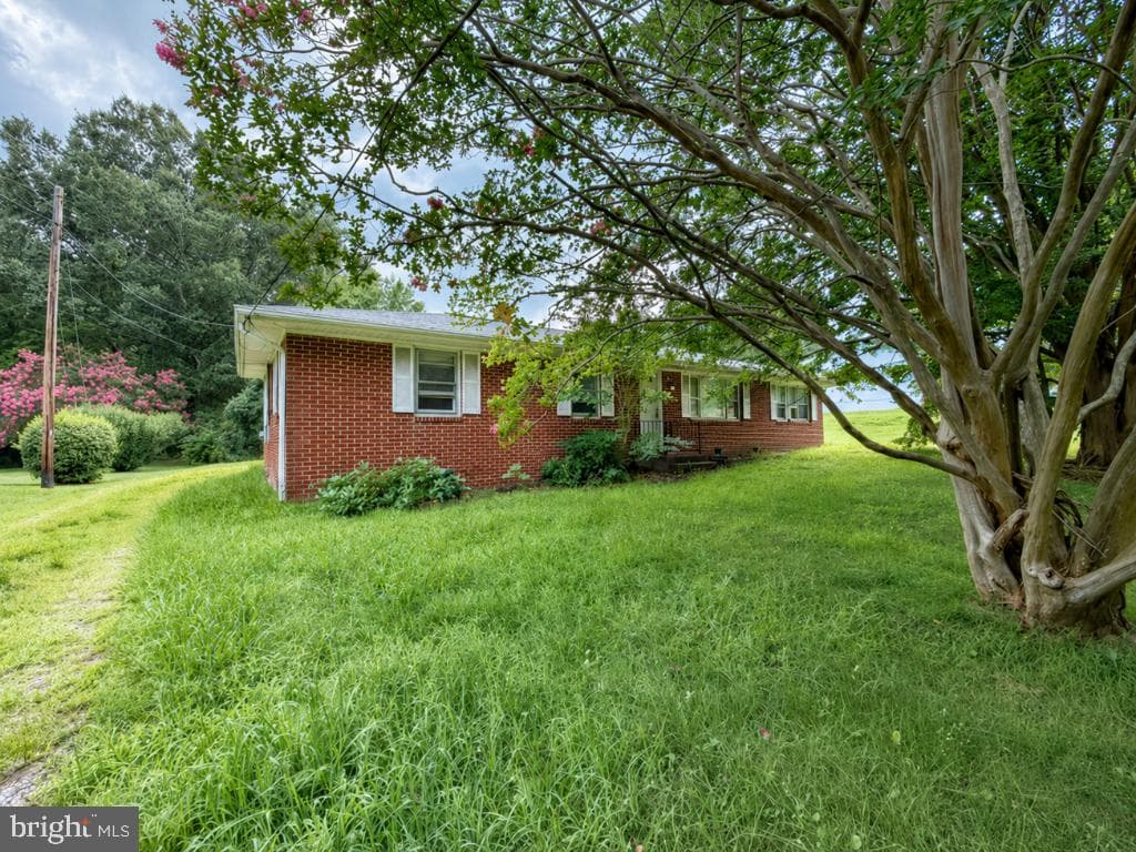 22685 Maddox Road photo 2
