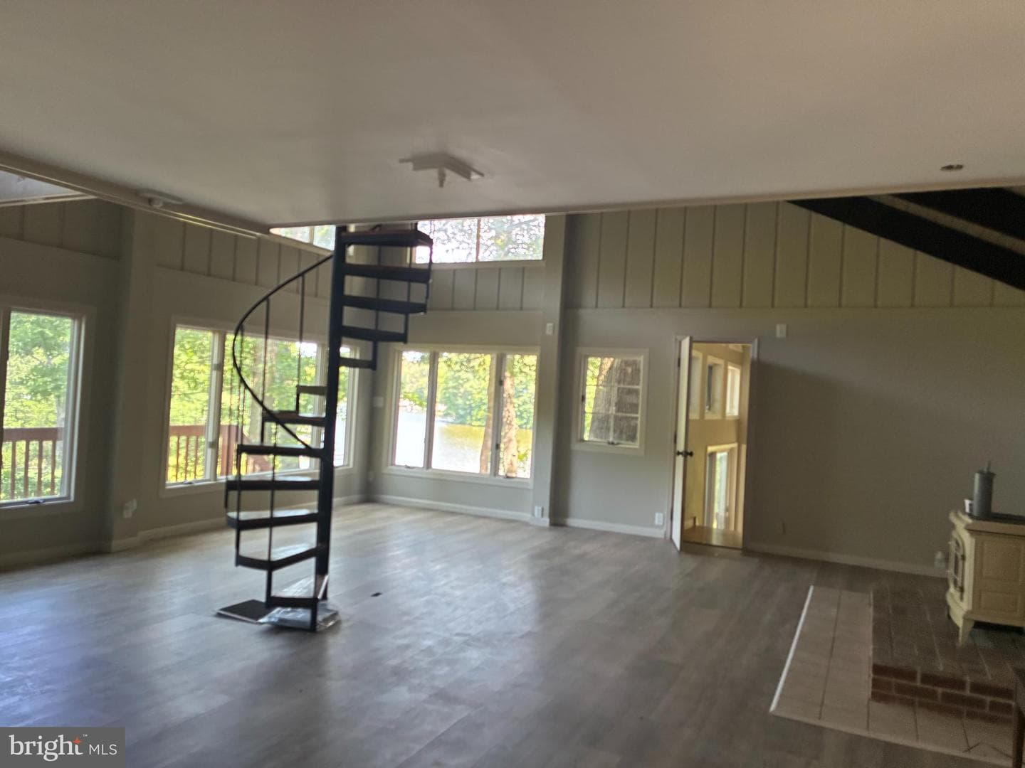 44908 Hickory Landing Way photo 3