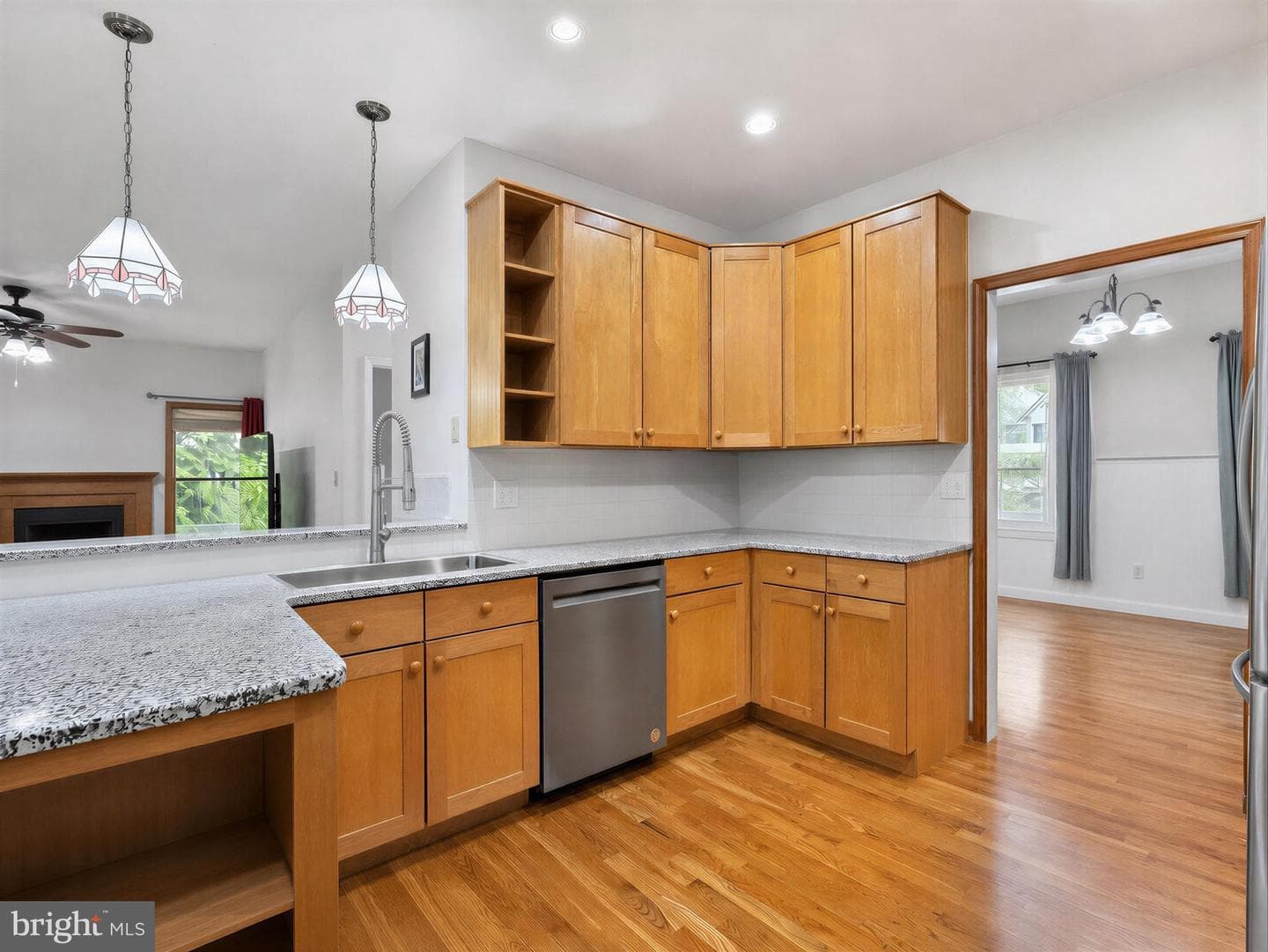 22393 Deerpath Court photo 18