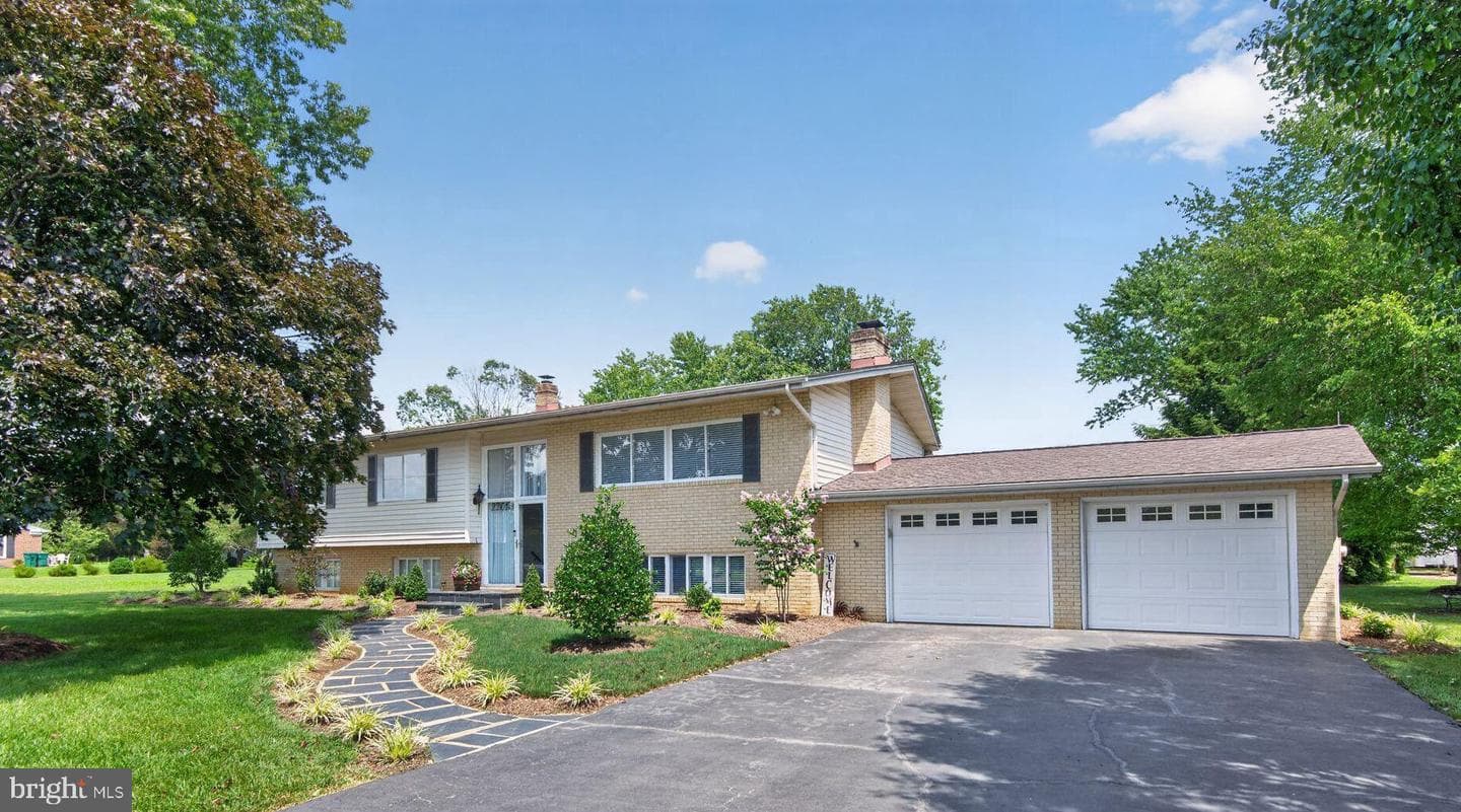 22010 Society Hill Road photo 1