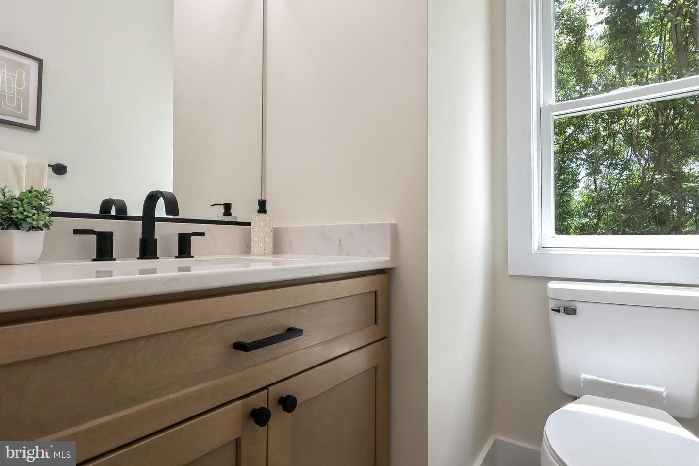 23131 Meadow Road photo 26