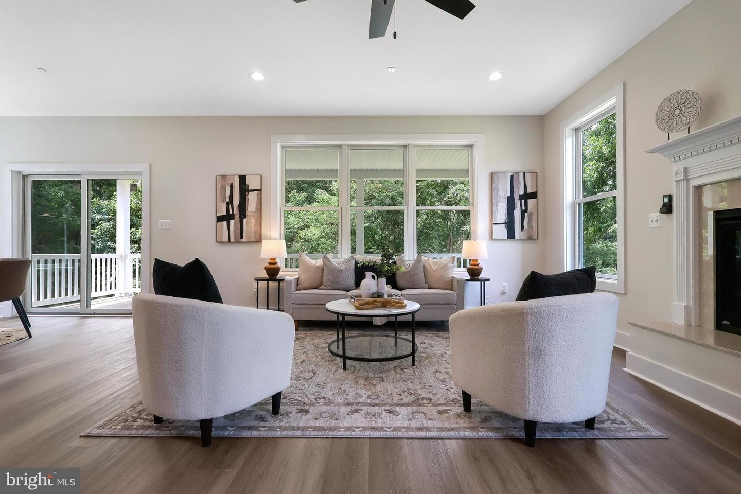 23131 Meadow Road photo 3