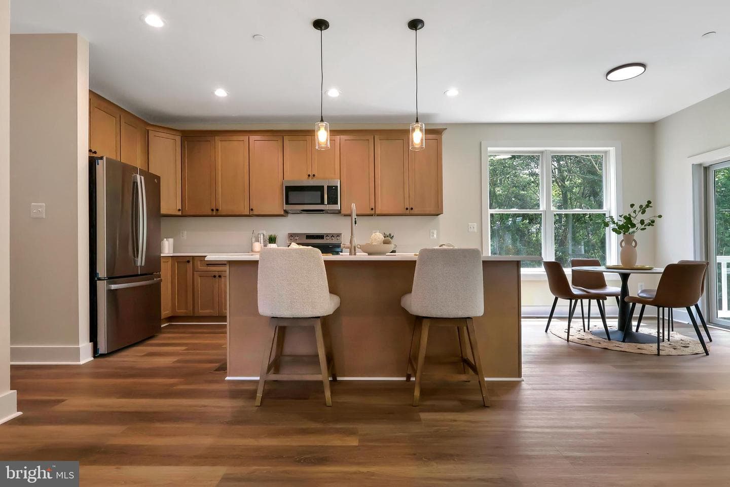 23131 Meadow Road photo 6