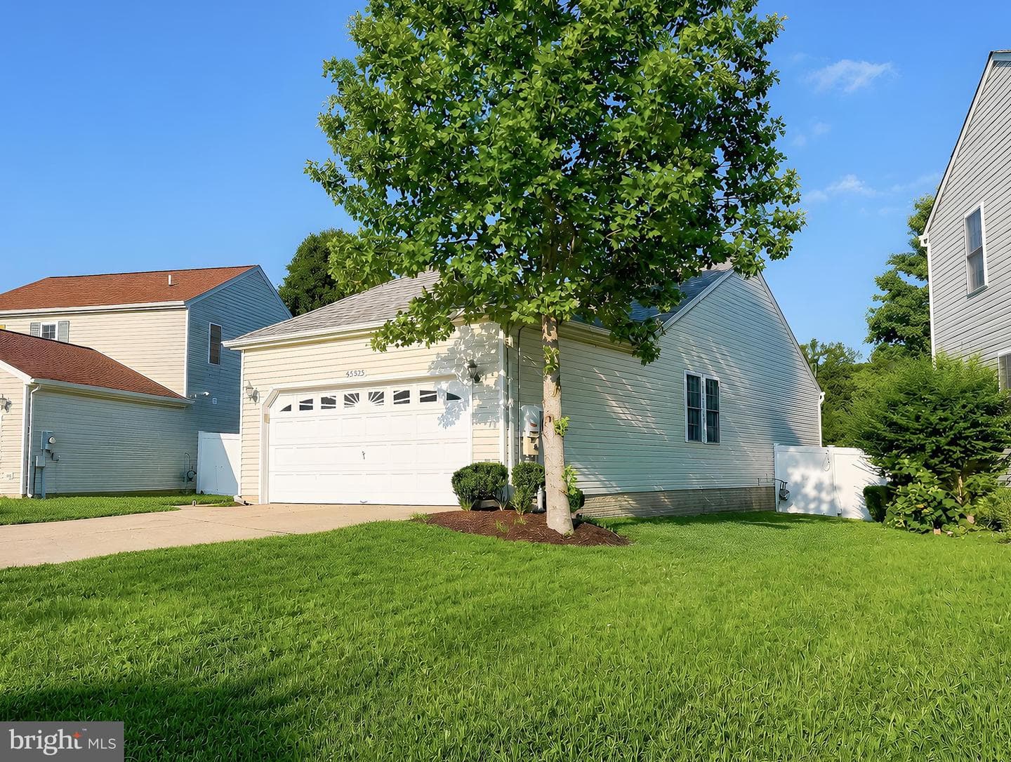 45525 Coosan Court photo 3