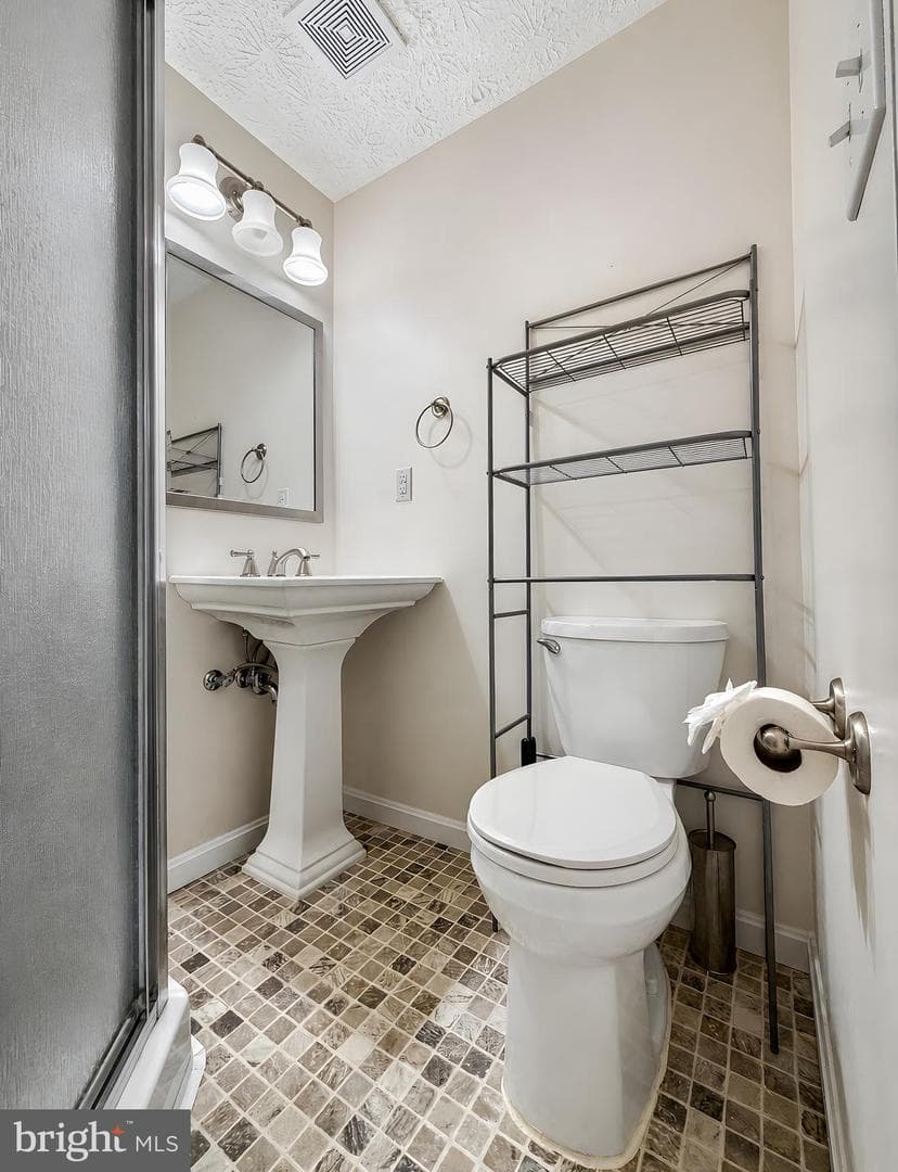 45525 Coosan Court photo 31
