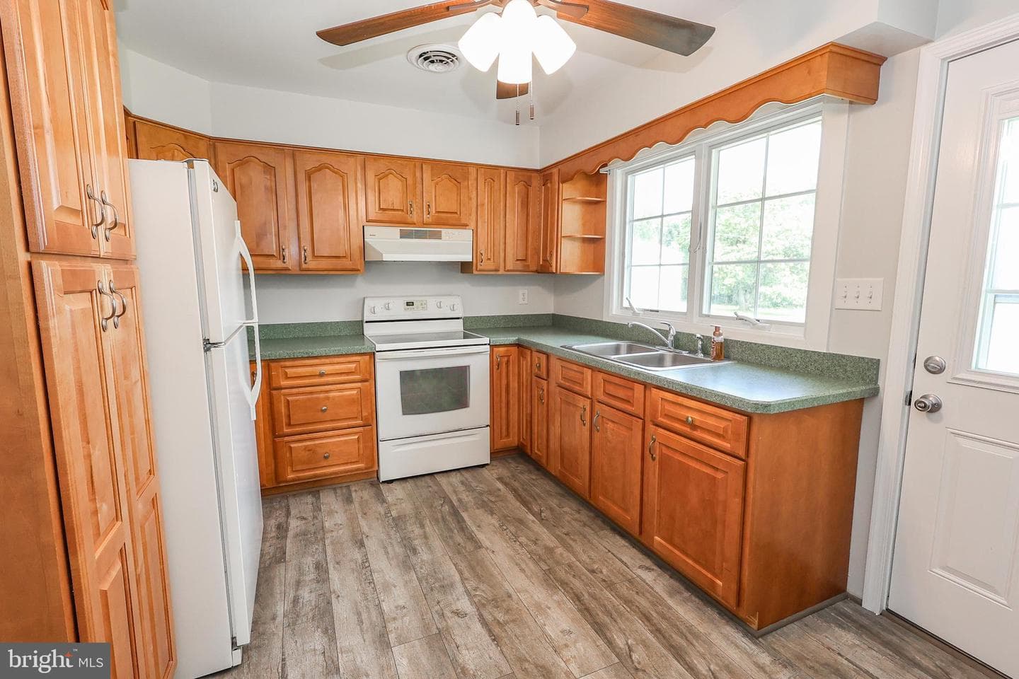 26856 Three Notch Road photo 11