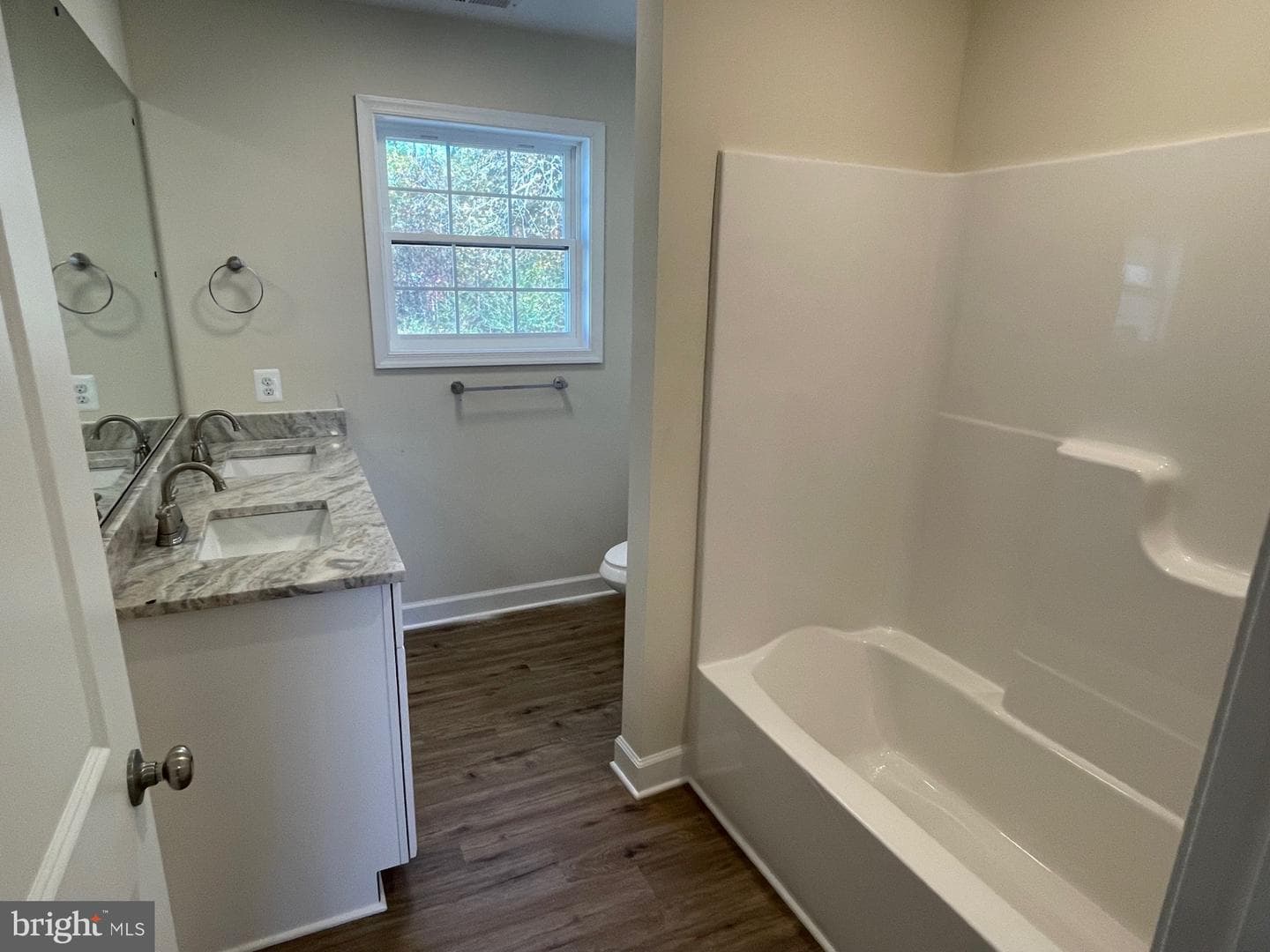 8095 Upper Hill Road photo 7
