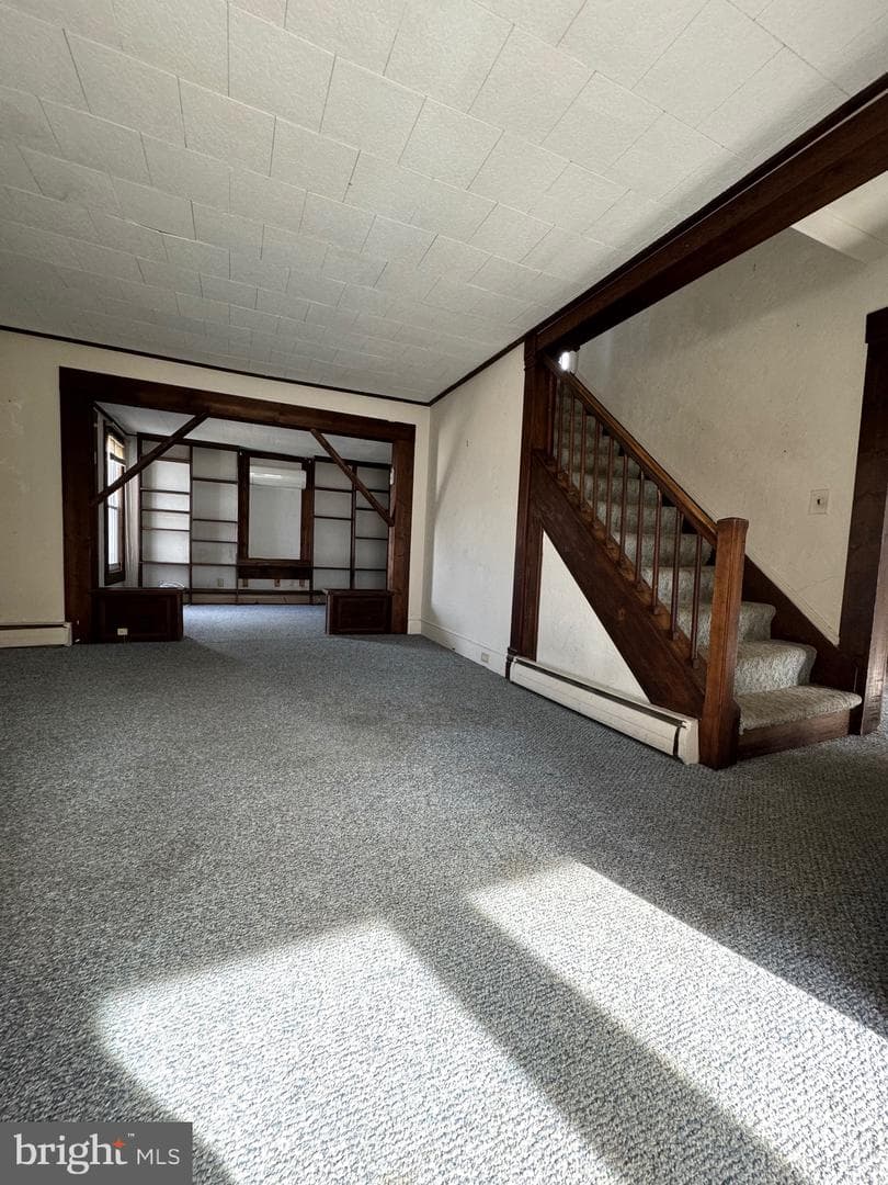 206 Laird Avenue photo 14