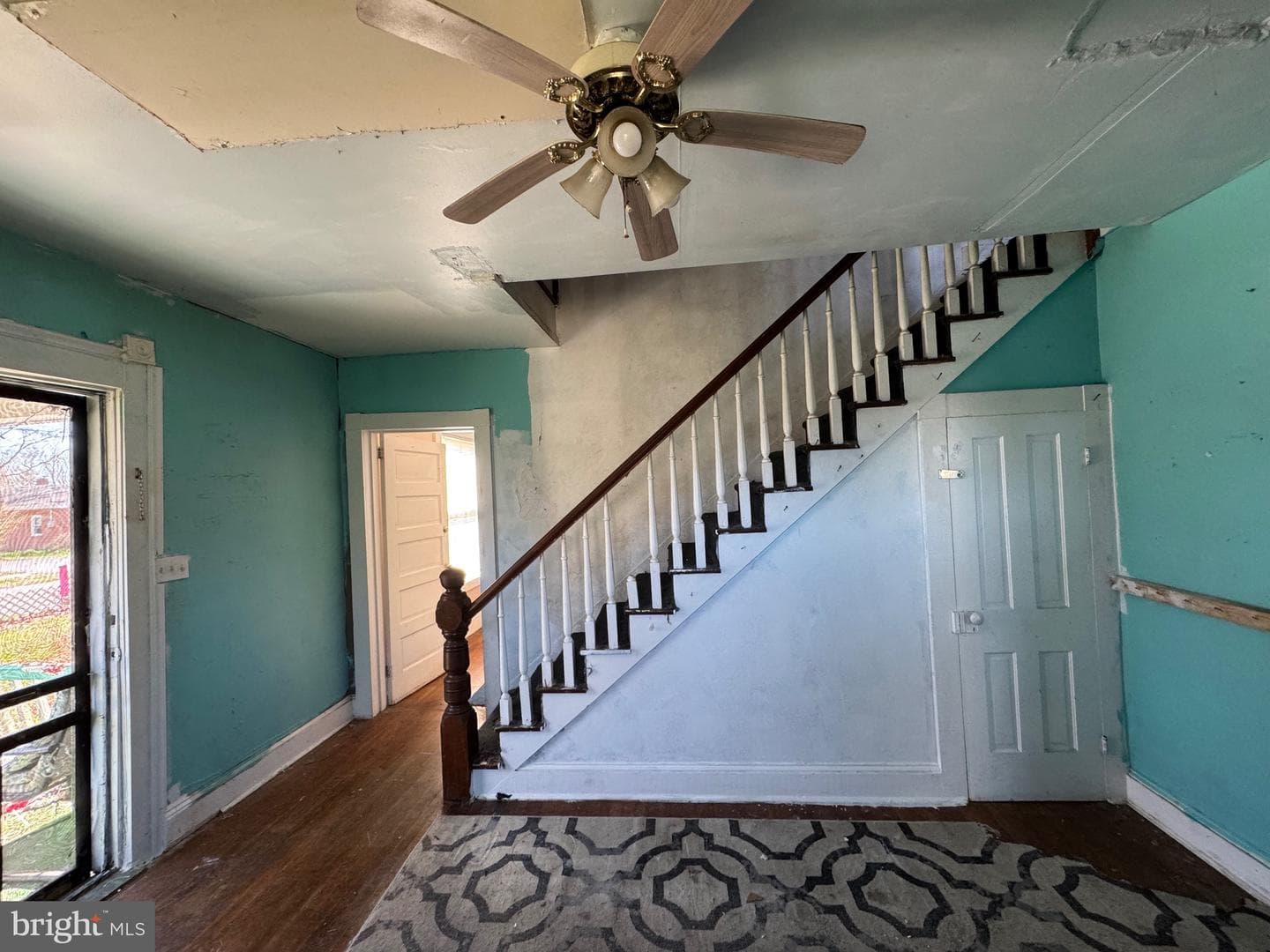 30432 Oak Street photo 3
