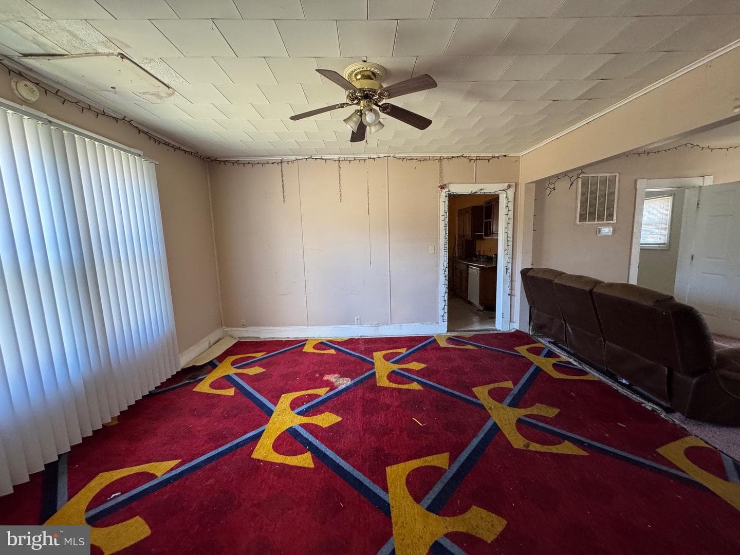 30432 Oak Street photo 9