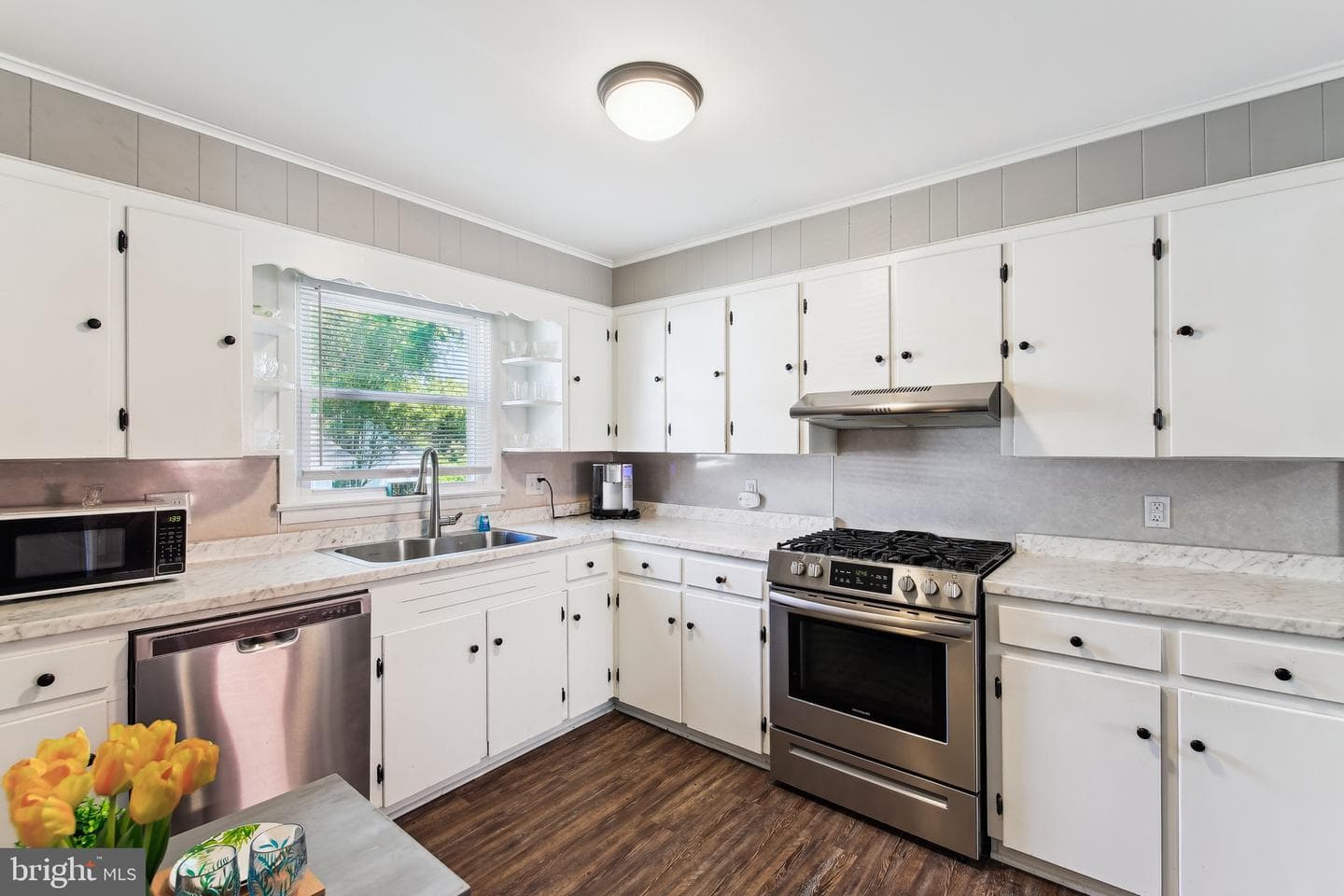 406 Myrtle Street photo 14