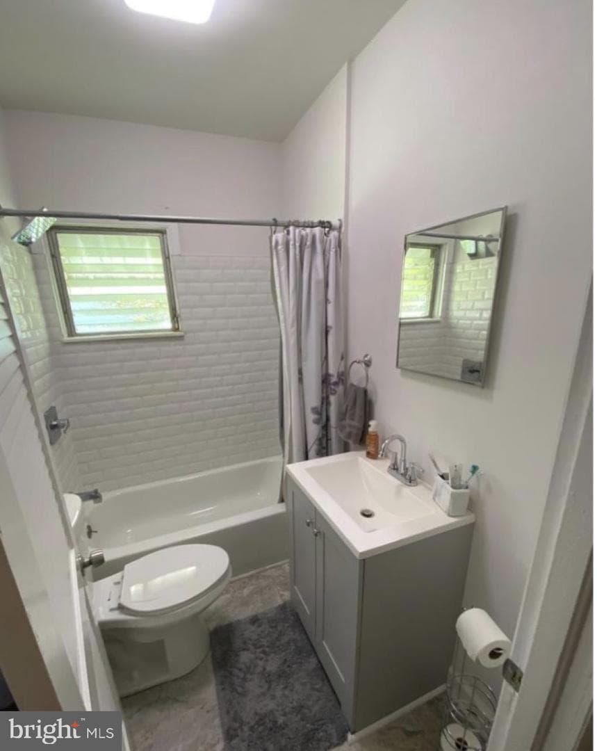 409 Myrtle Street photo 16