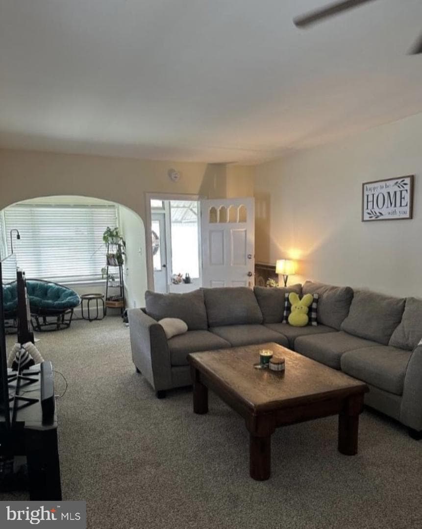 409 Myrtle Street photo 5