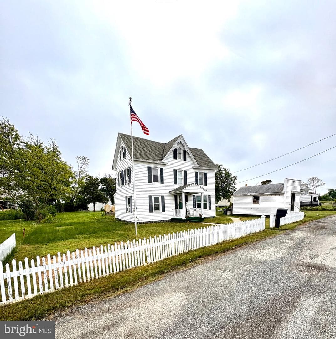 3411 Marsh Road photo 2