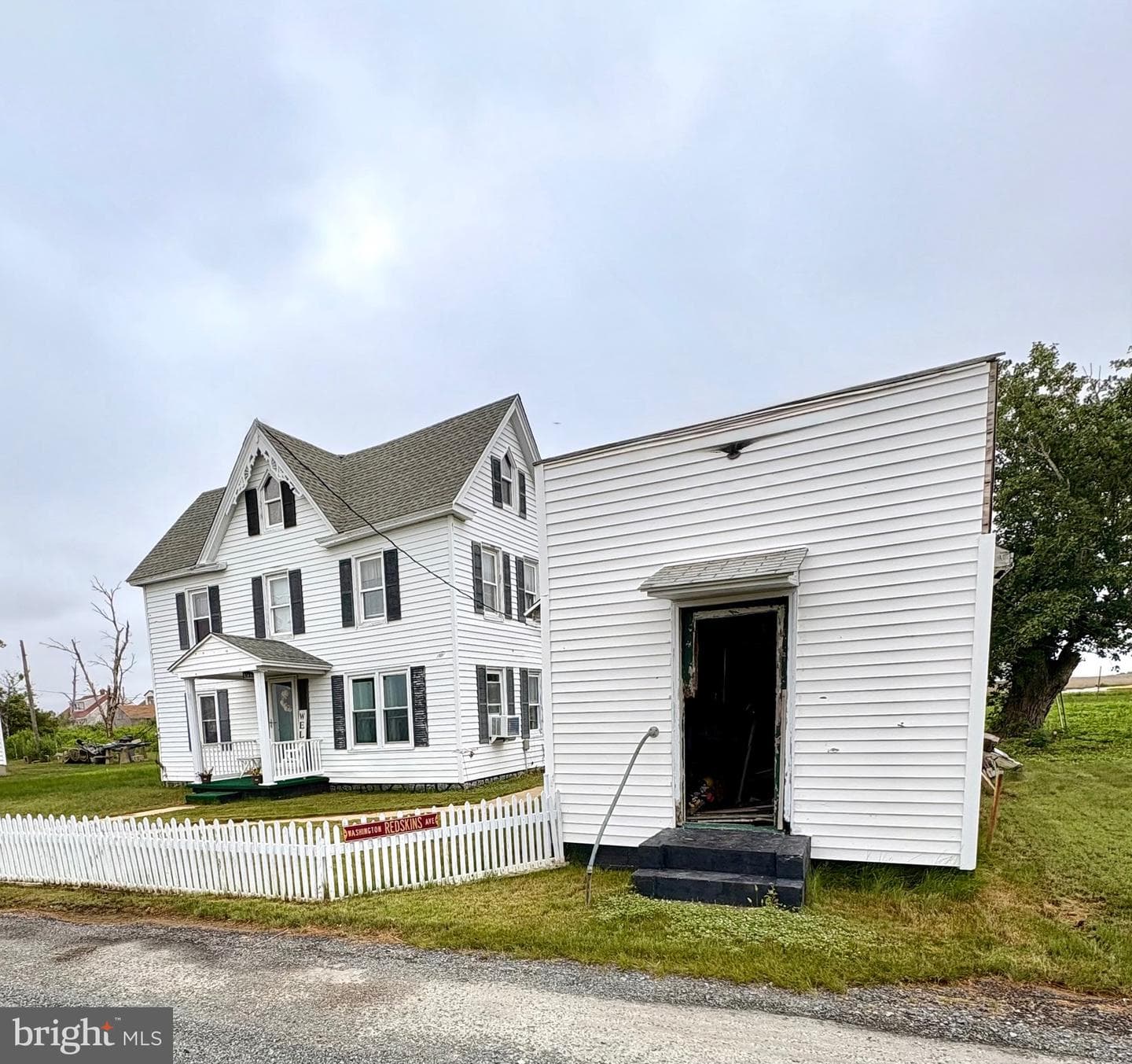 3411 Marsh Road photo 3