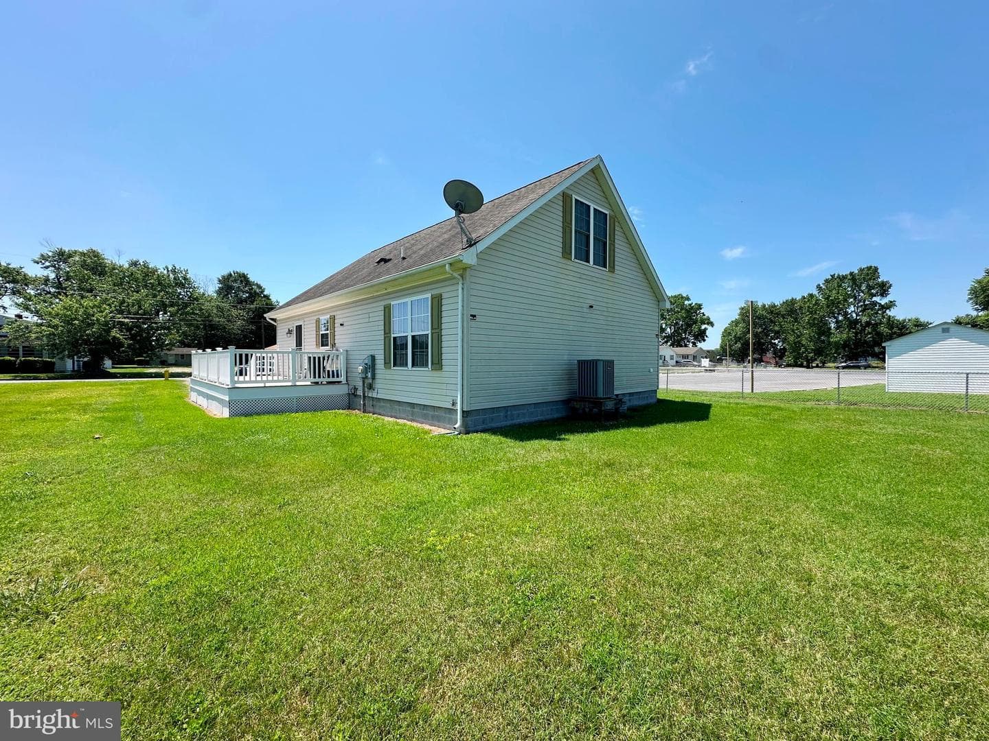 30732 Division Street photo 38