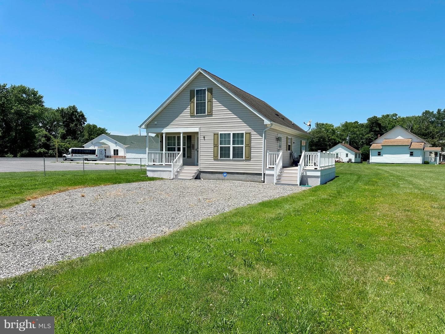 30732 Division Street photo 4