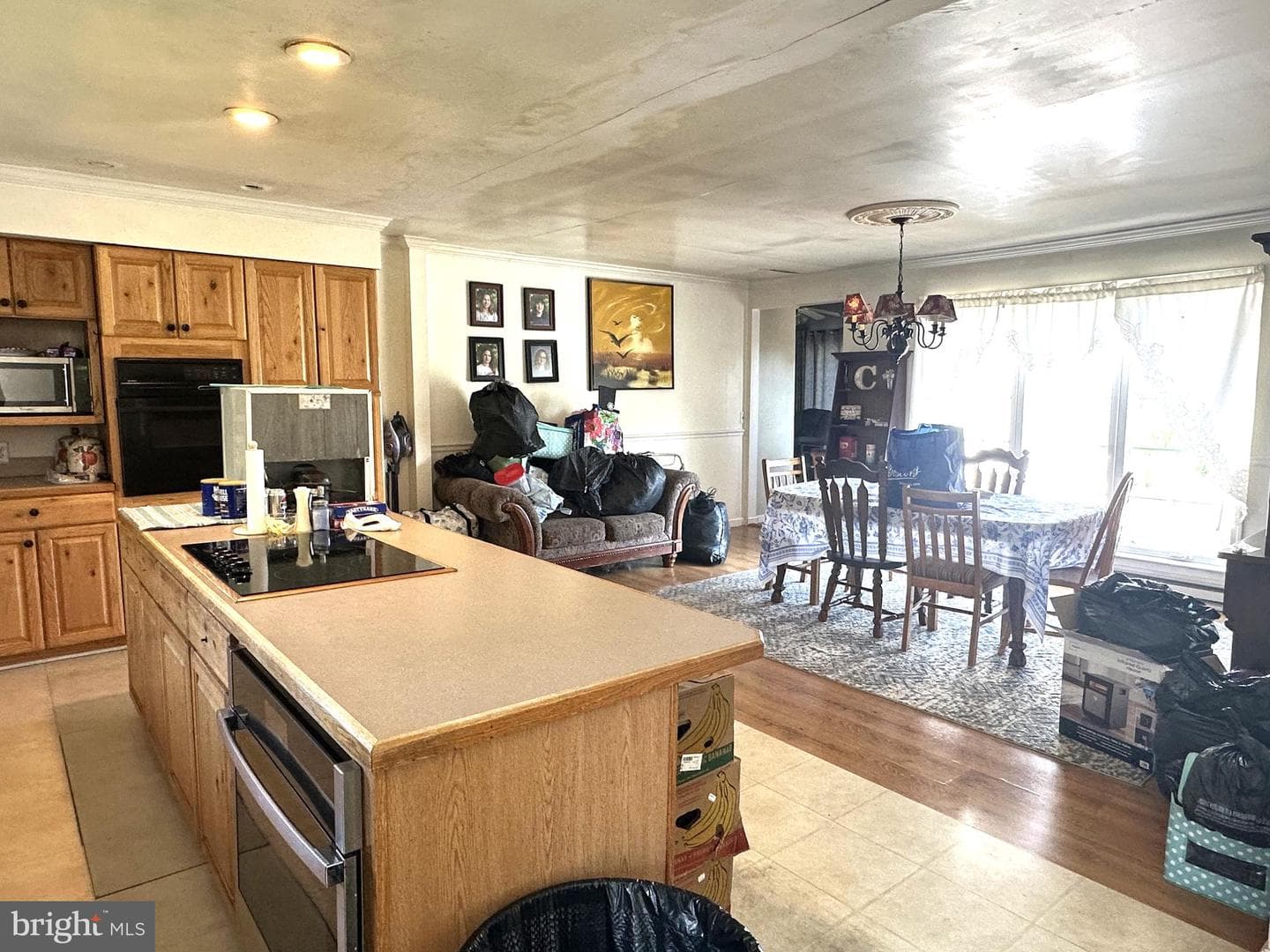 21125 Bay Berry Drive photo 2