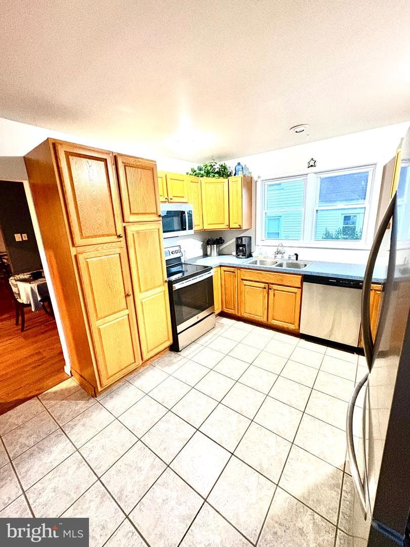 20809 Severn Road photo 18