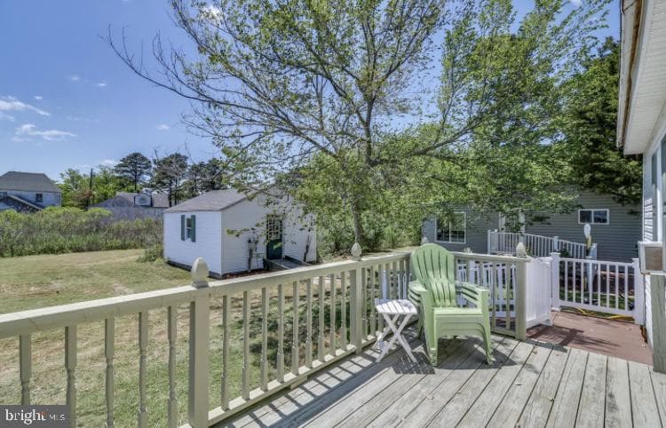 20809 Severn Road photo 8