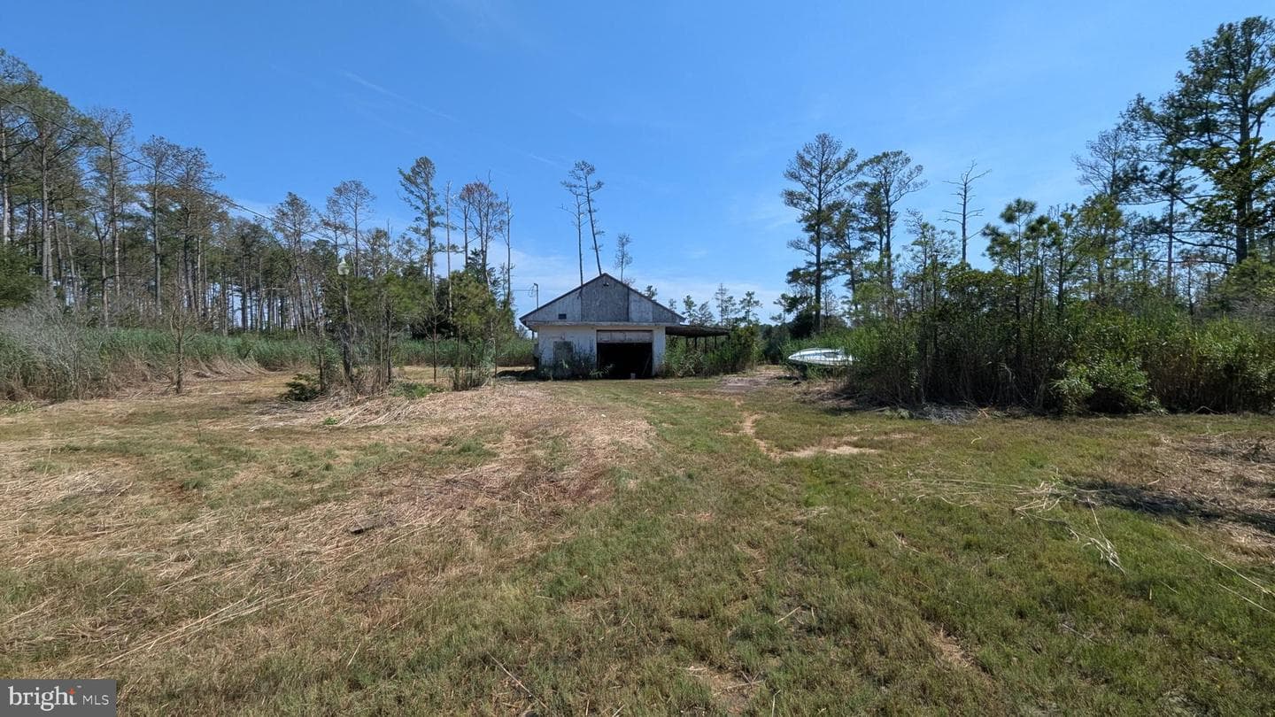 3012 William Maddox Road photo 1