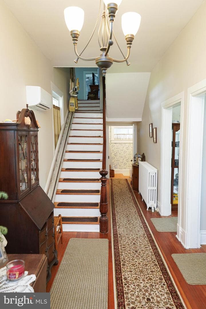 11619 Somerset Avenue photo 13