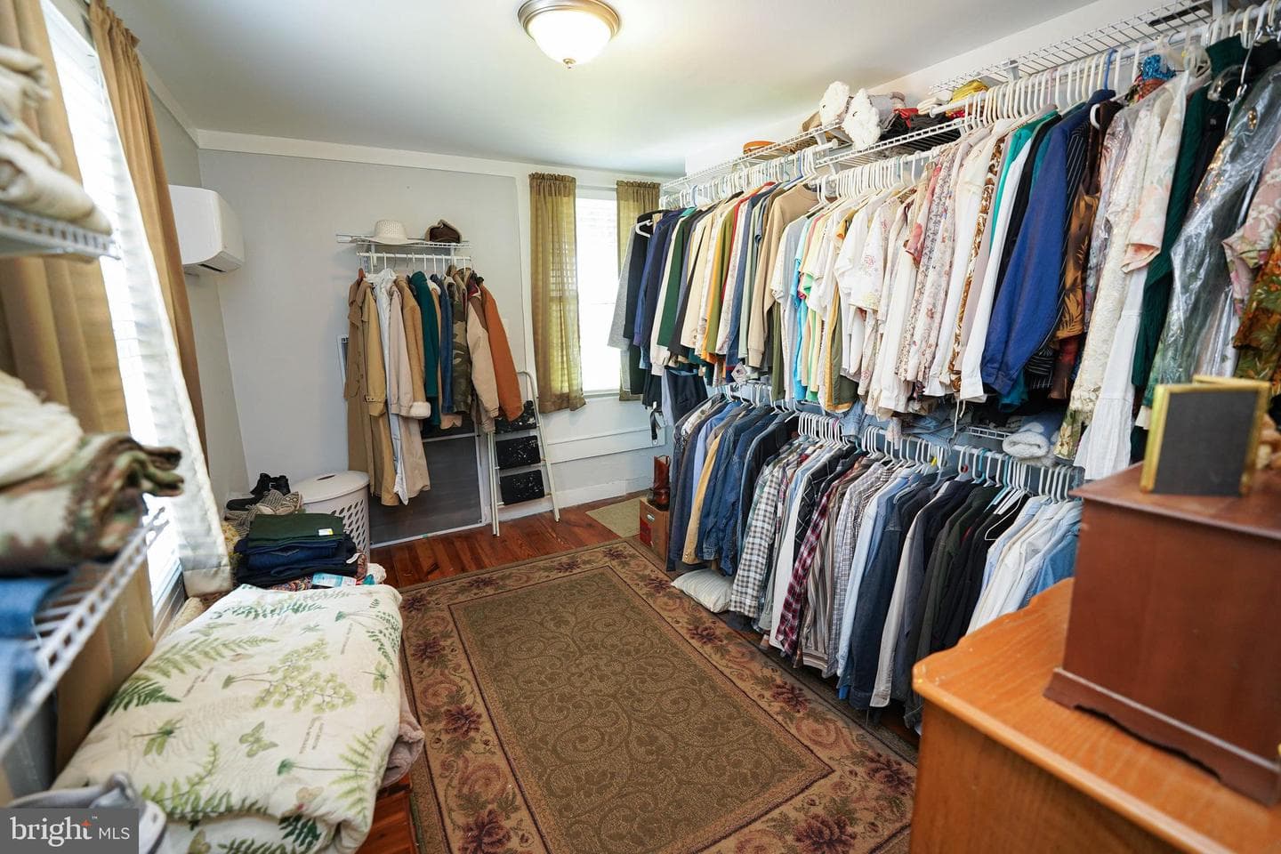 11619 Somerset Avenue photo 28