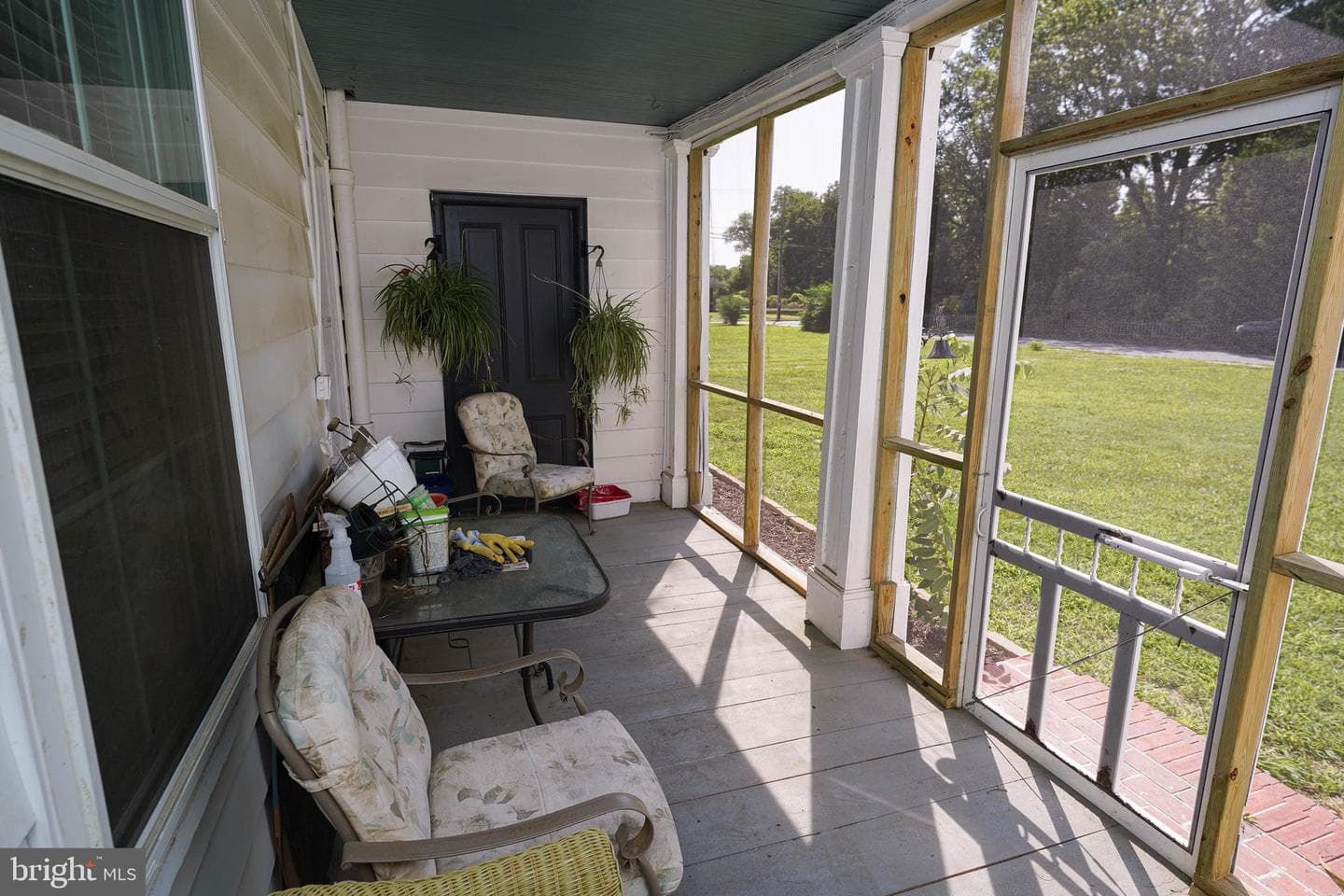 11619 Somerset Avenue photo 9