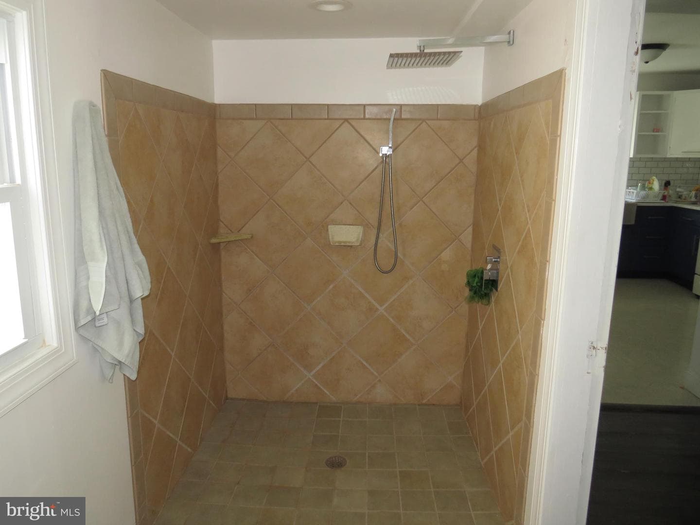 35 W Chesapeake Avenue photo 10