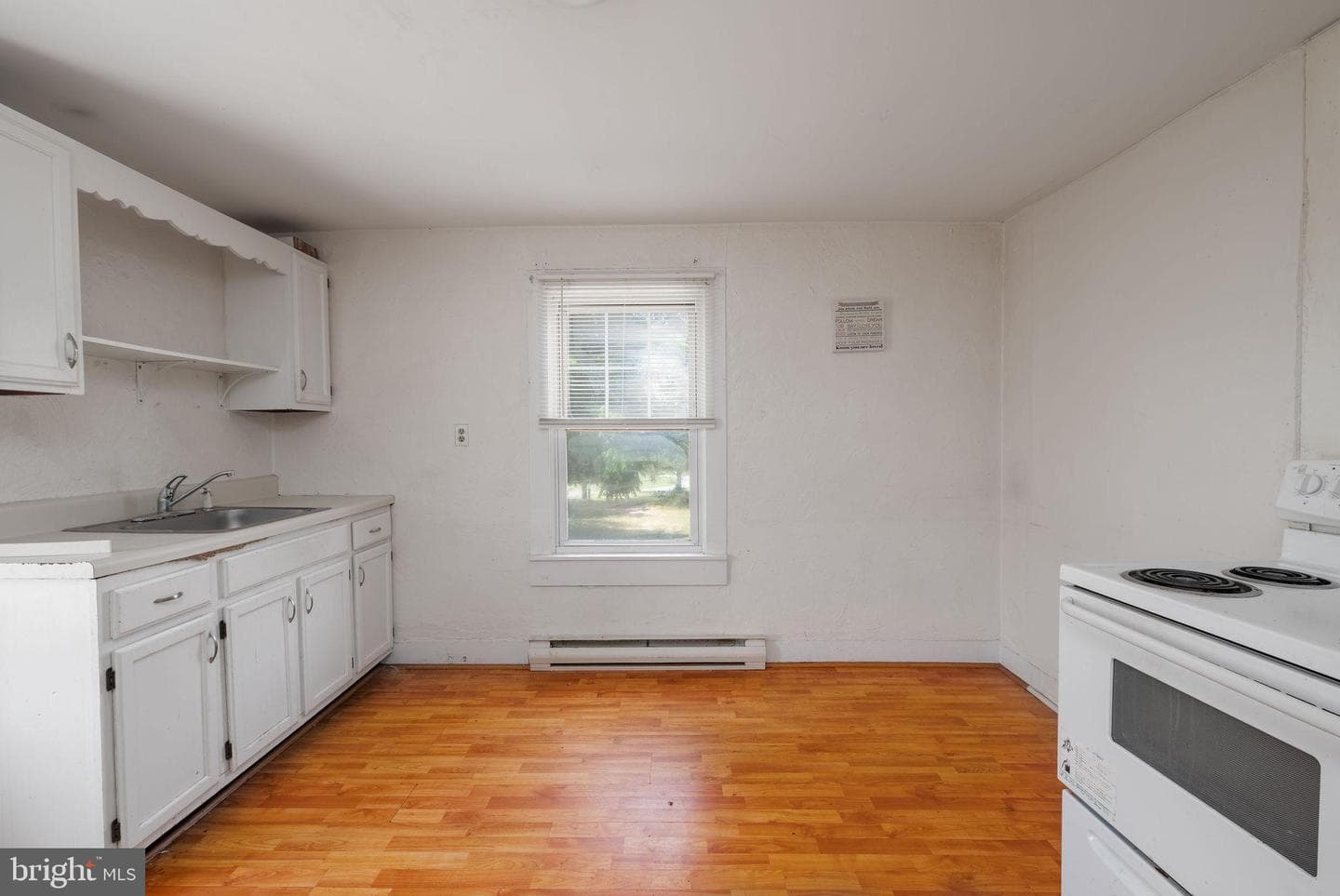 11502 Beckford Avenue photo 15