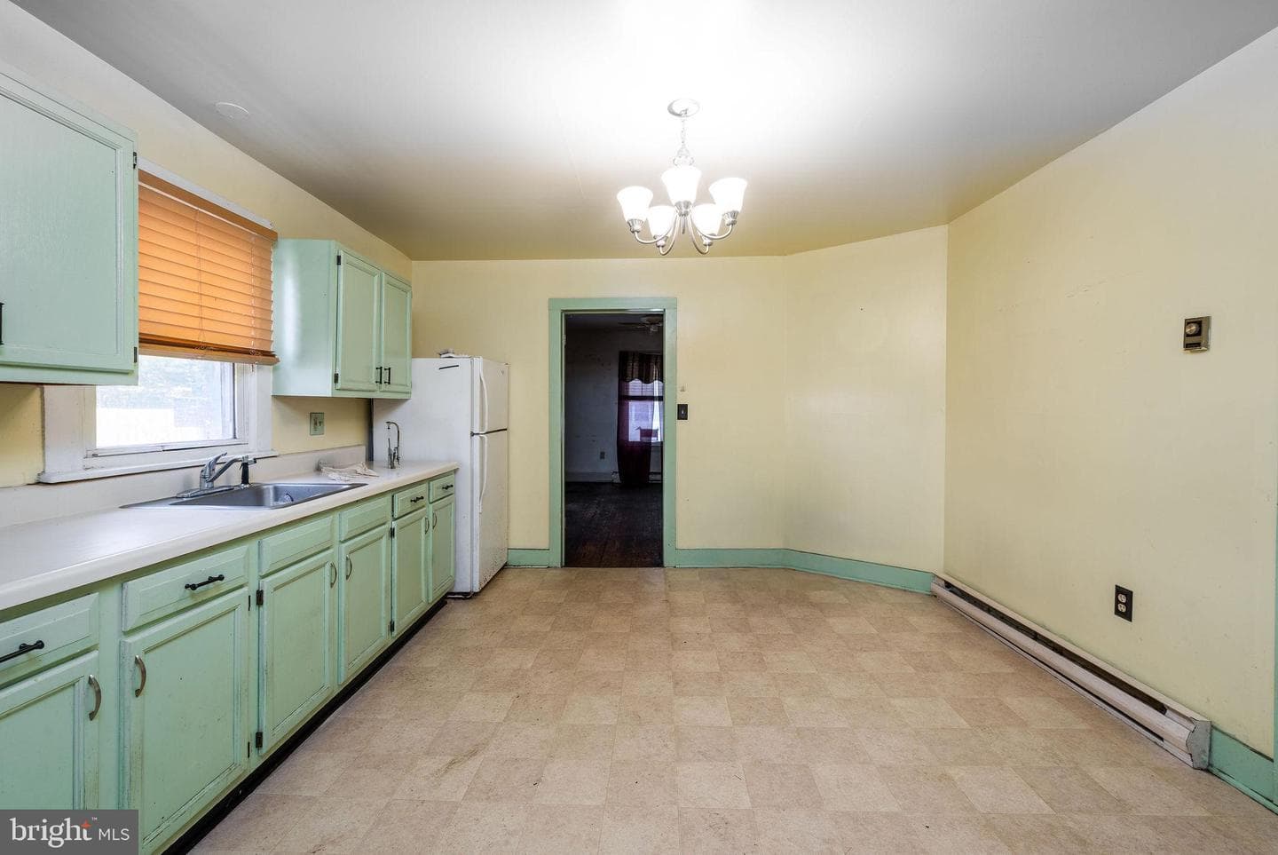 11502 Beckford Avenue photo 21