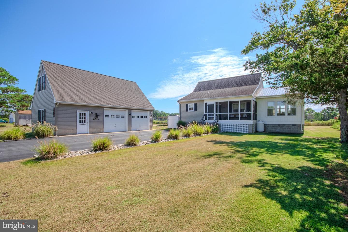 27087 Point Road