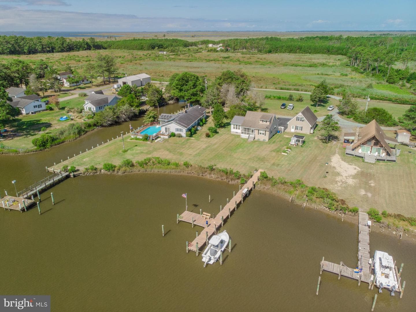 27087 Point Road photo 46