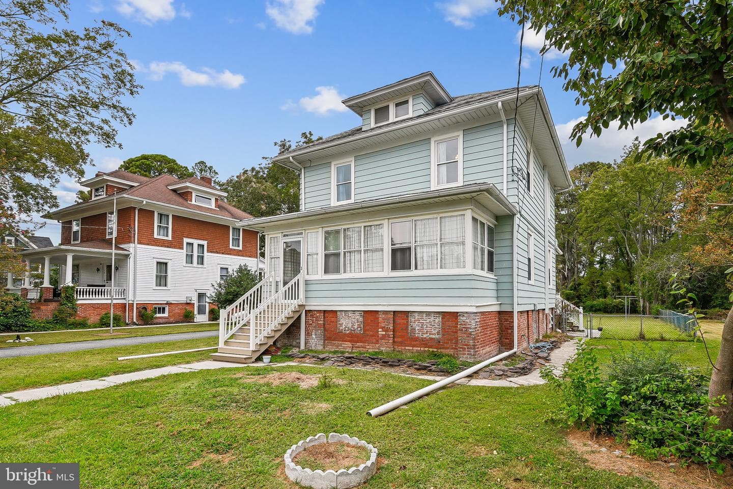 16 Columbia Avenue, Crisfield