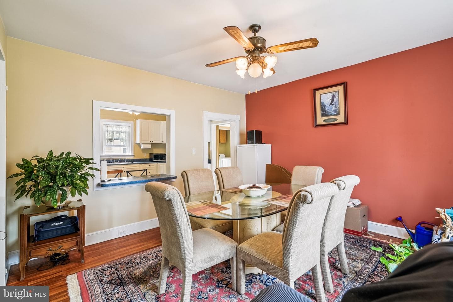 16 Columbia Avenue photo 13